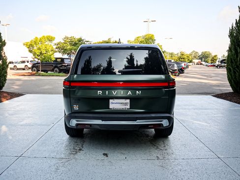 Used 2024 Rivian R1S Adventure Quad AWD/4WD image 9