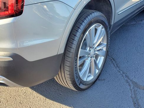 Certified 2024 Cadillac XT5 Premium Luxury AWD/4WD image 43