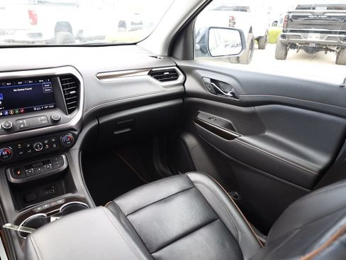 Used 2022 GMC Acadia AT4 w/ Preferred Package AWD/4WD image 21
