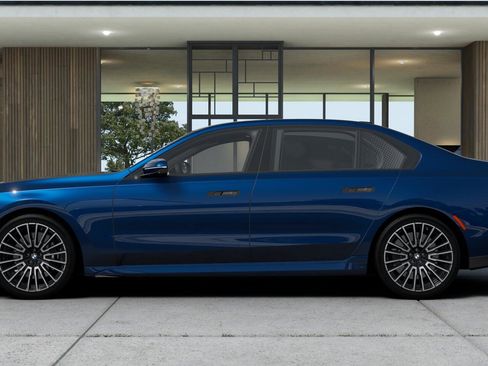 New 2026 BMW 760i xDrive w/ Executive Package image 4