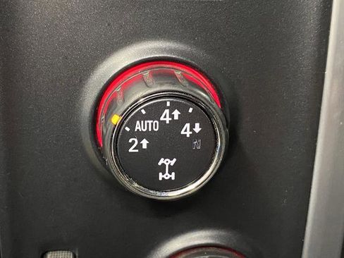 Used 2016 GMC Sierra 1500 SLE w/ SLE Value Package image 21