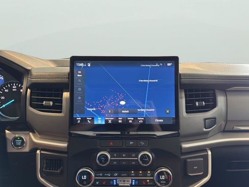 Certified 2022 Ford Expedition XLT AWD/4WD image 19