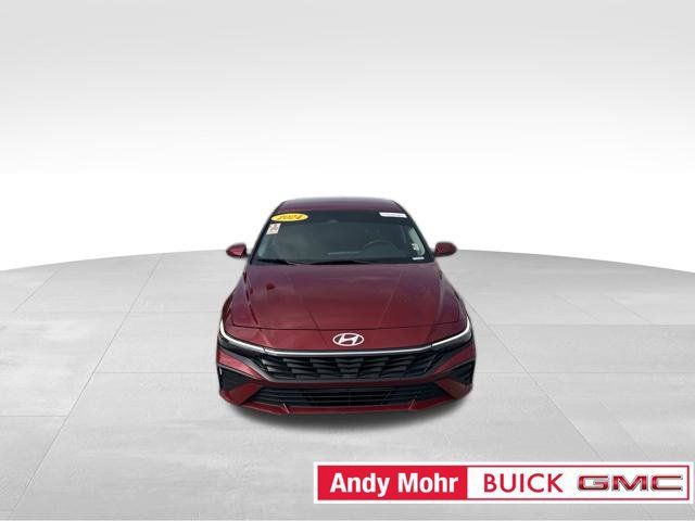 Used 2024 Hyundai Elantra SE FWD image 16