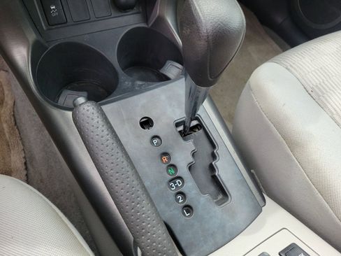 Used 2010 Toyota RAV4 4WD w/ 3rd Row image 28