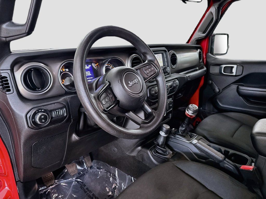 Used 2021 Jeep Gladiator Sport w/ Trailer Tow Package AWD/4WD image 9