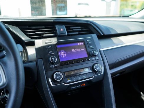 Used 2020 Honda Civic LX image 8