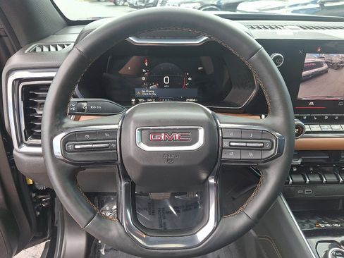 Used 2023 GMC Canyon AT4 w/ AT4 Premium Package AWD/4WD image 20