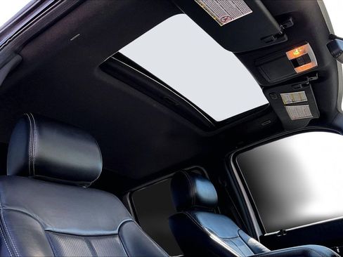 Used 2015 Ford F350 Lariat w/ Lariat Ultimate Package image 27