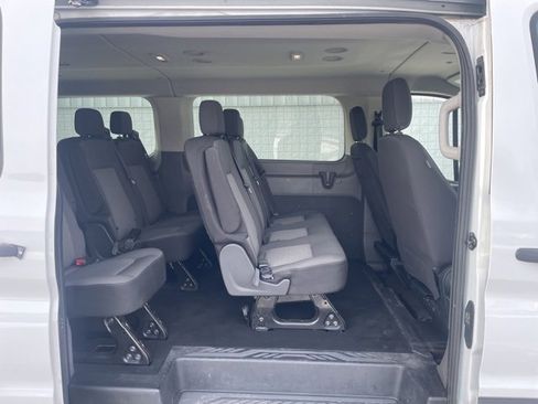 Used 2023 Ford Transit 350 XLT image 19