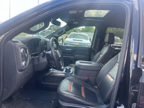 Used 2021 GMC Sierra 1500 AT4 w/ AT4 Preferred Package AWD/4WD image 6