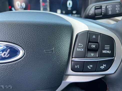 Certified 2025 Ford Explorer Active AWD/4WD image 16