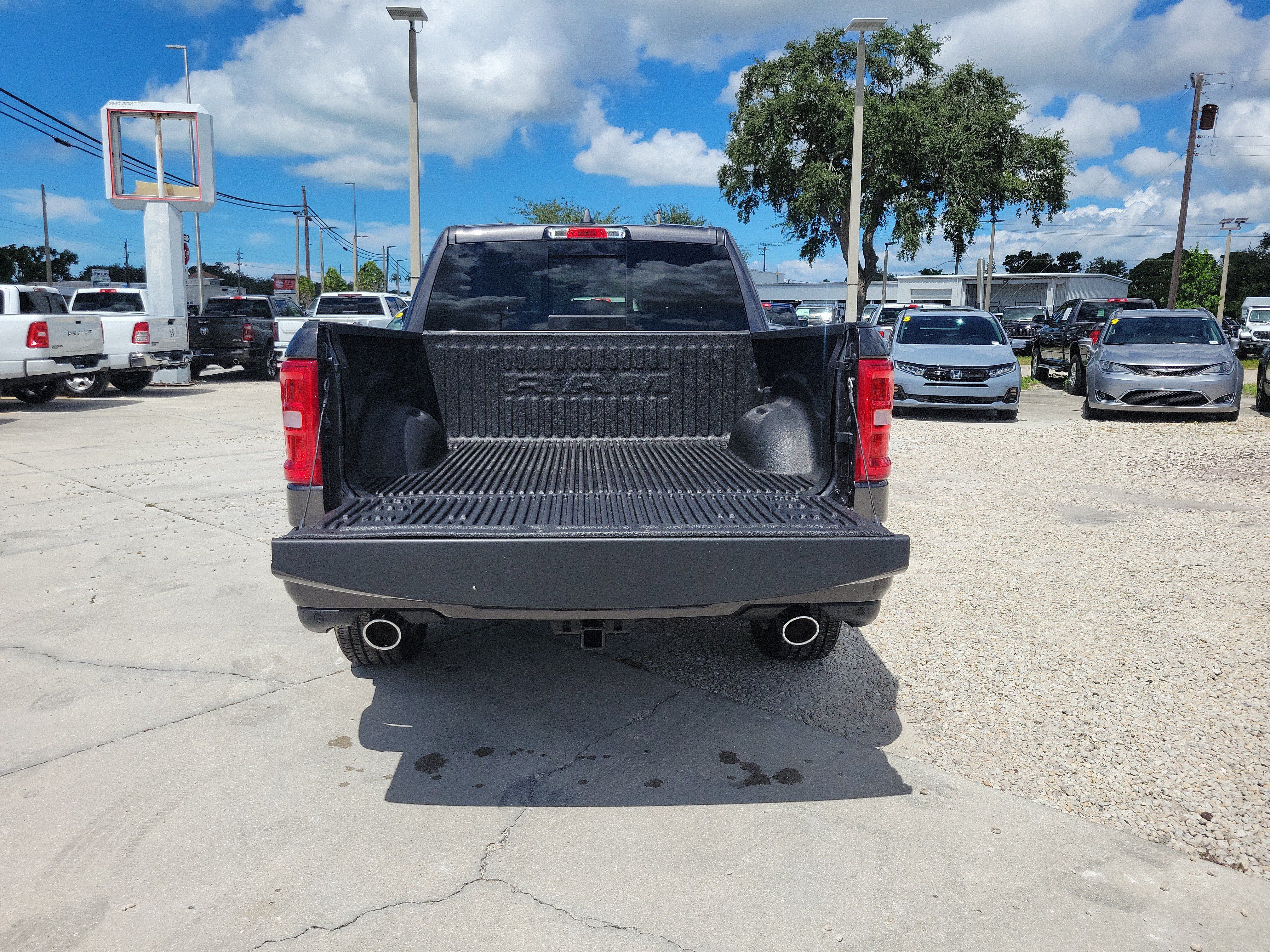 New 2027 RAM 1500 Big Horn AWD/4WD image 10