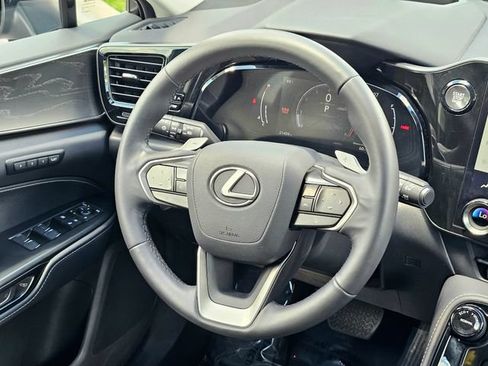 Used 2023 Lexus NX 350 AWD image 30