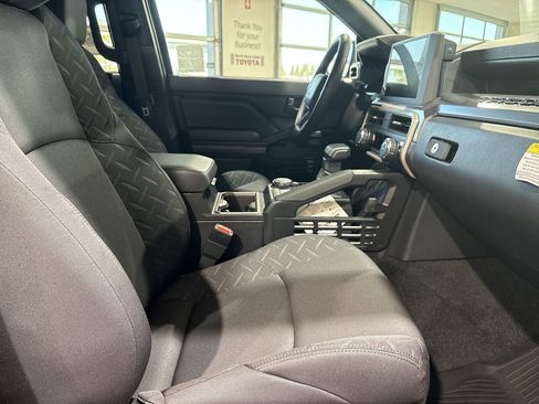 New 2026 Toyota Tacoma SR5 image 25