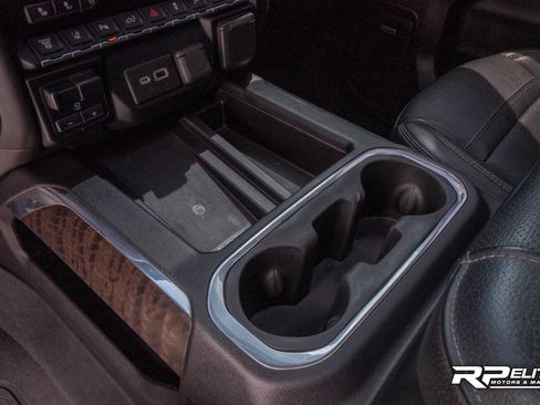 Used 2020 GMC Sierra 2500 Denali w/ Denali Ultimate Package image 52