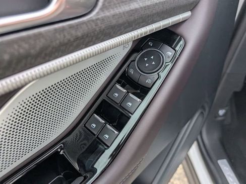 New 2026 Ford Explorer Platinum w/ LUX Leather Package image 15