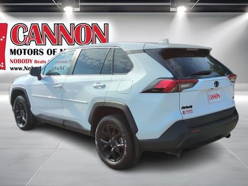 Used 2023 Toyota RAV4 LE FWD image 7