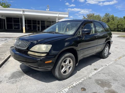 Used 1999 Lexus RX 300 FWD image 1