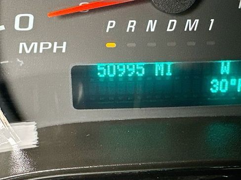 Used 2022 Chevrolet Express 2500 w/ Enhanced Convenience Package image 26