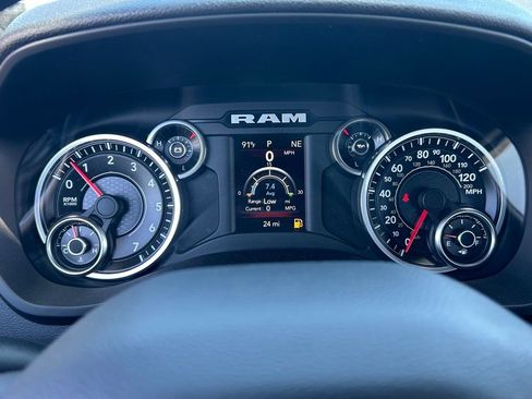 Used 2022 RAM 2500 Tradesman image 35