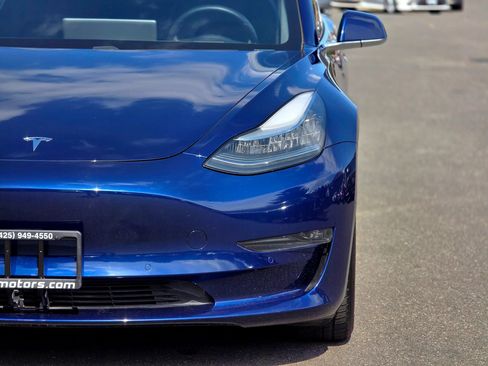 Used 2018 Tesla Model 3 Long Range AWD/4WD image 6