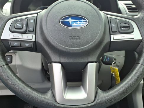 Used 2018 Subaru Forester 2.5i Premium w/ All-Weather Package image 12