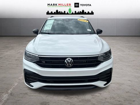 Used 2024 Volkswagen Tiguan SE R-Line AWD/4WD image 9