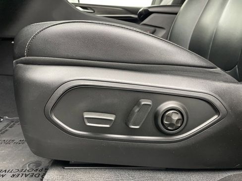 Used 2023 Jeep Grand Cherokee 4WD 4xe image 23