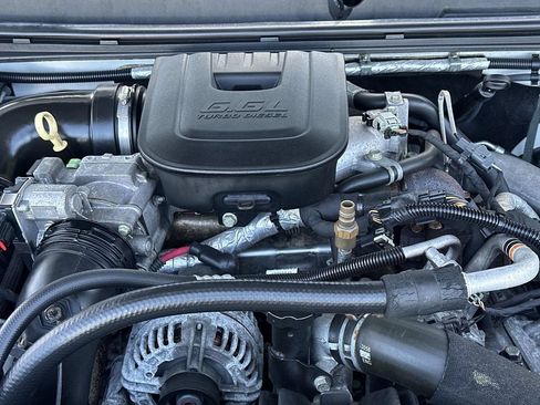 Used 2014 Chevrolet Silverado 2500 LT AWD/4WD image 32