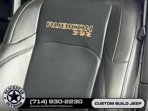 Used 2022 Jeep Wrangler Unlimited Rubicon w/ Trailer Tow Package AWD/4WD image 18