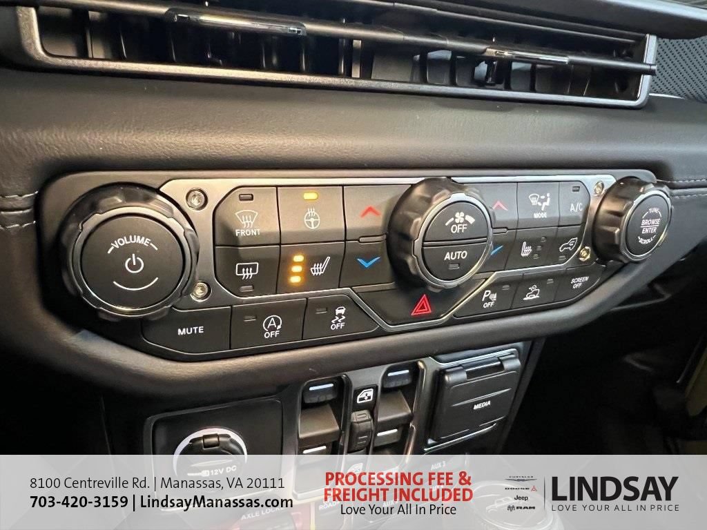 New 2026 Jeep Gladiator Mojave w/ Safety Group AWD/4WD image 42