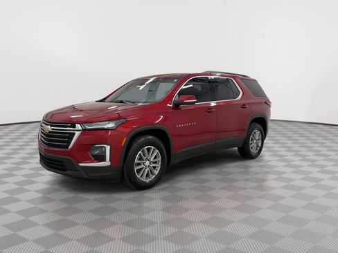 Certified 2023 Chevrolet Traverse LT image 6