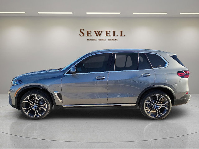 Used 2026 BMW X5 xDrive40i w/ Climate Comfort Package AWD/4WD image 2