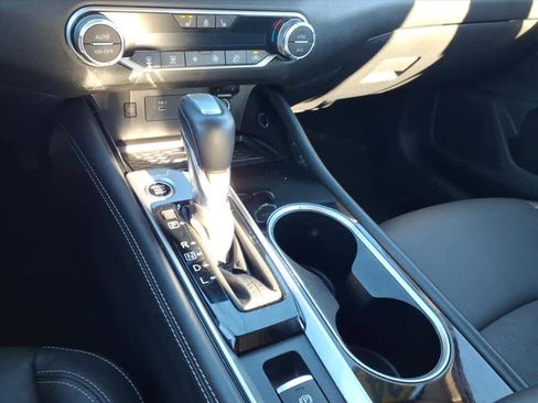 Certified 2024 Nissan Altima 2.5 SL image 21