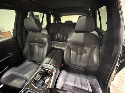 Used 2020 BMW X5 M50i w/ Premium Package AWD/4WD image 23