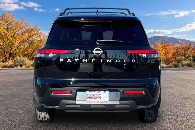 New 2026 Nissan Pathfinder SV FWD image 4