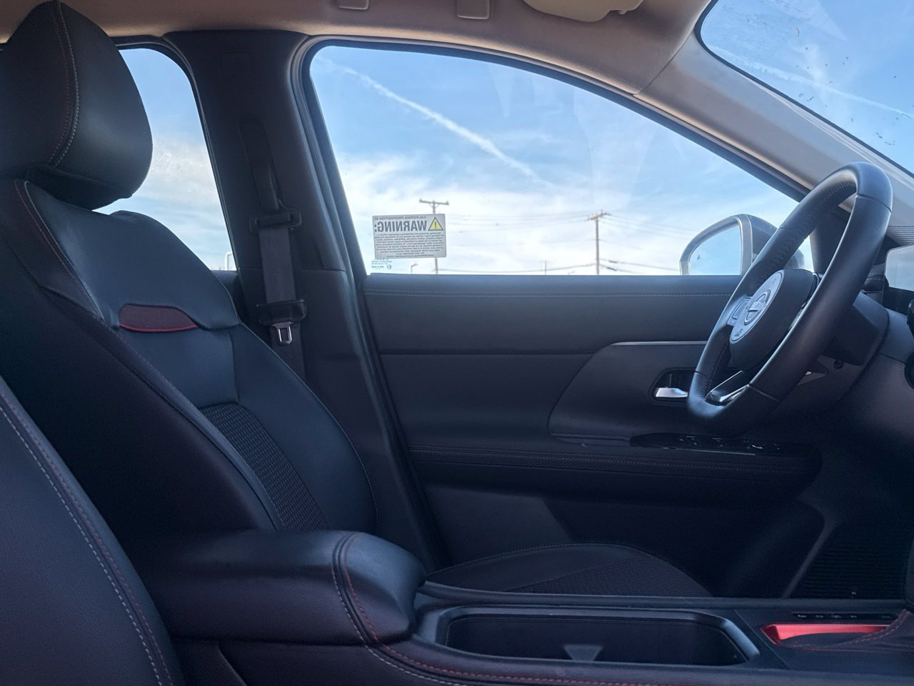 Certified 2026 Nissan Kicks SR FWD image 30