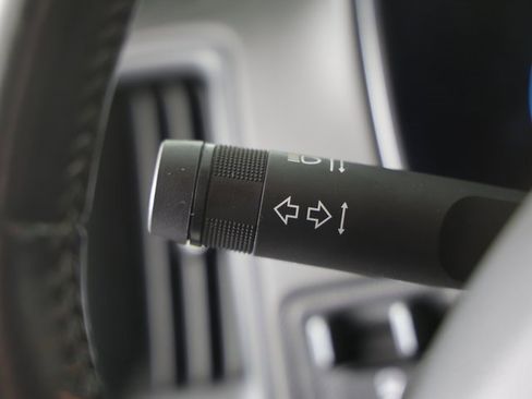 Used 2018 Chevrolet Colorado ZR2 w/ ZR2 Midnight Special Edition image 19