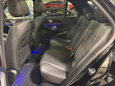 Used 2025 Mercedes-Benz GLE 450e 4MATIC image 25