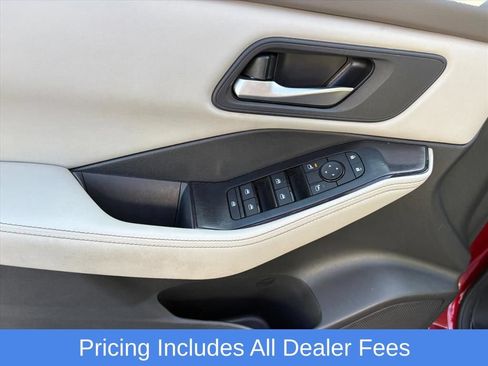 Certified 2025 Nissan Rogue SV AWD/4WD image 23
