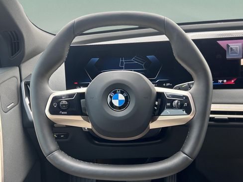 Used 2026 BMW iX xDrive45 w/ Premium Package image 9