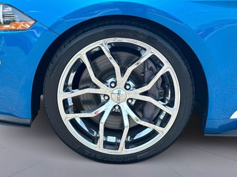 Used 2020 Ford Mustang GT Premium w/ GT Performance Package RWD image 11