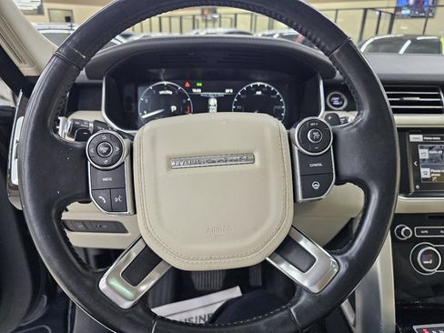 Used 2016 Land Rover Range Rover HSE image 29