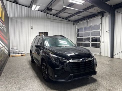 Used 2024 Subaru Ascent Limited AWD/4WD image 16