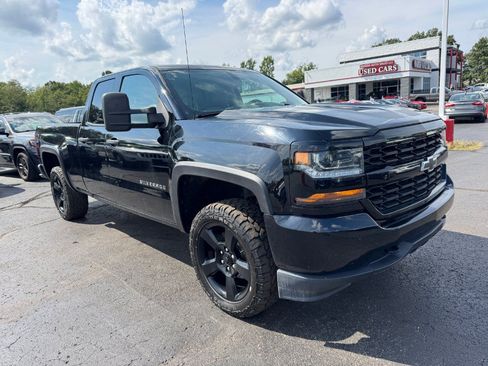 Used 2018 Chevrolet Silverado 1500 Custom w/ Rally 1 Edition AWD/4WD image 7