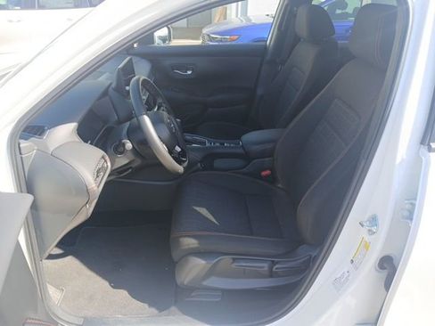 Used 2026 Honda HR-V Sport image 4