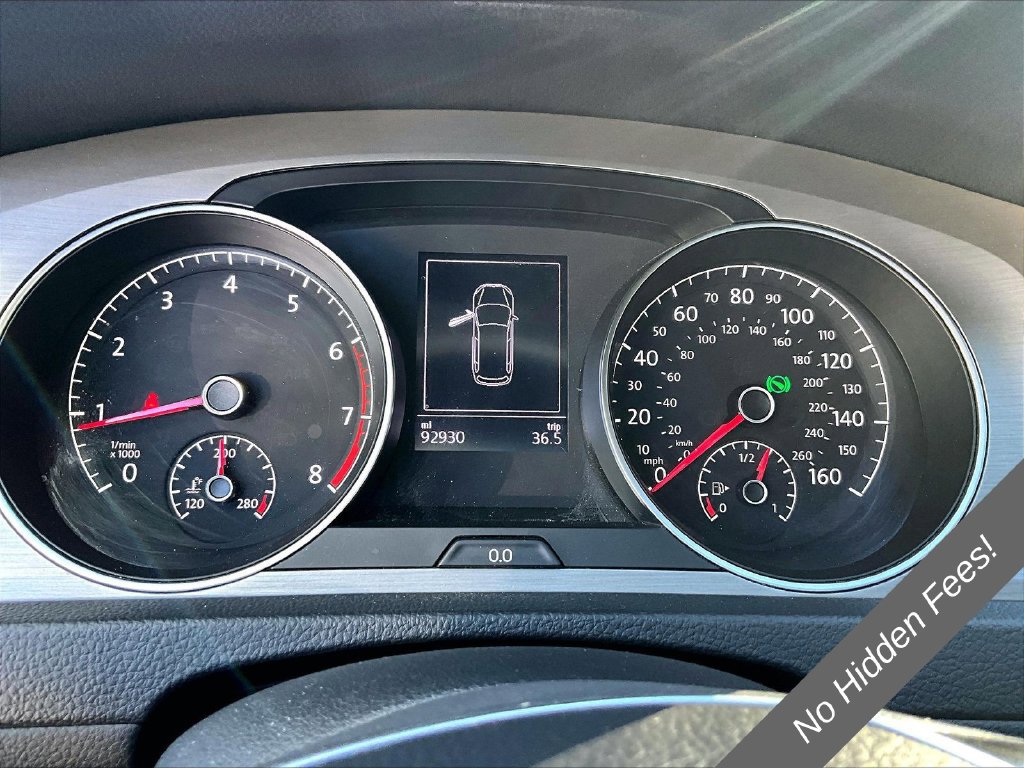 Used 2017 Volkswagen Golf S AWD/4WD image 17