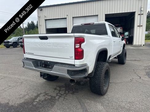 Used 2020 Chevrolet Silverado 2500 LT w/ Z71 Off-Road Package AWD/4WD image 4