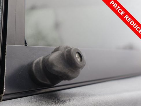 Used 2020 Ford F150 Lariat w/ Equipment Group 502A Luxury image 12