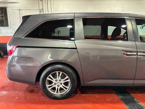 Used 2013 Honda Odyssey EX image 6